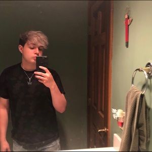 Meet your Posher, Anthony